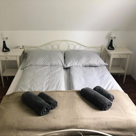 Nyulas Apartman Тисафюред Экстерьер фото
