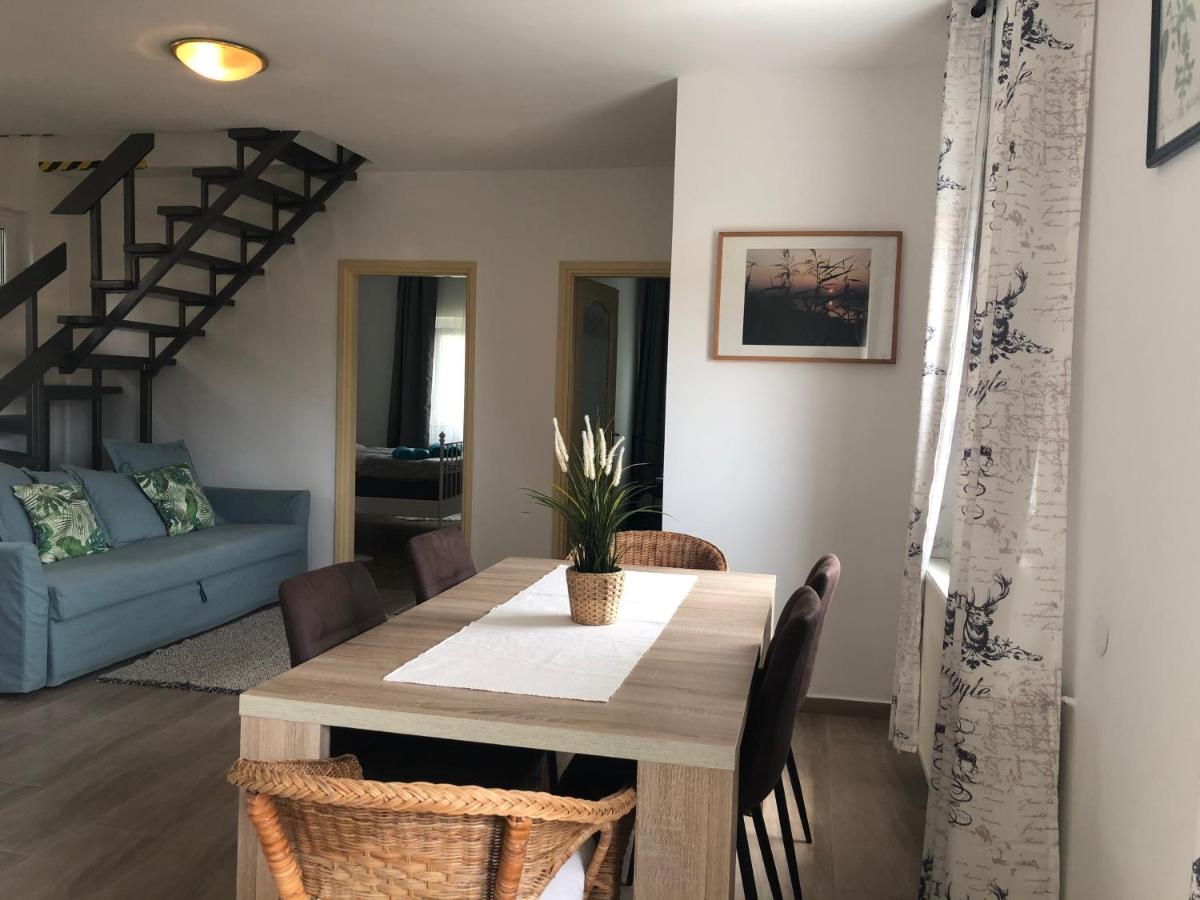 Nyulas Apartman Тисафюред Экстерьер фото